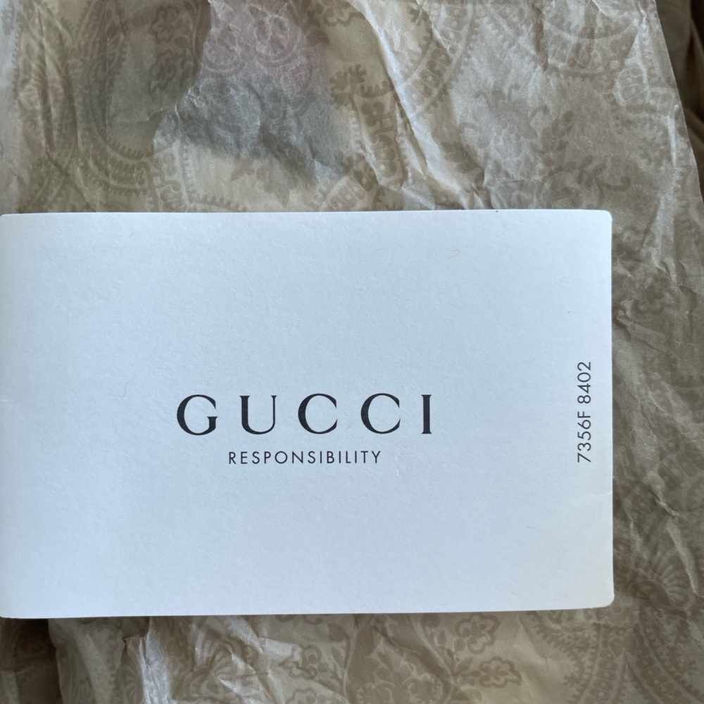 👟⭐️New Gucci Ace White Sneakers with Stars ⭐️ and Bees 🐝. Size 40 IT. - Picture 12 of 16